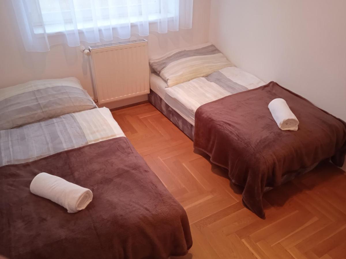 Family Apartment-Csaladias Hangulat Győr Eksteriør bilde