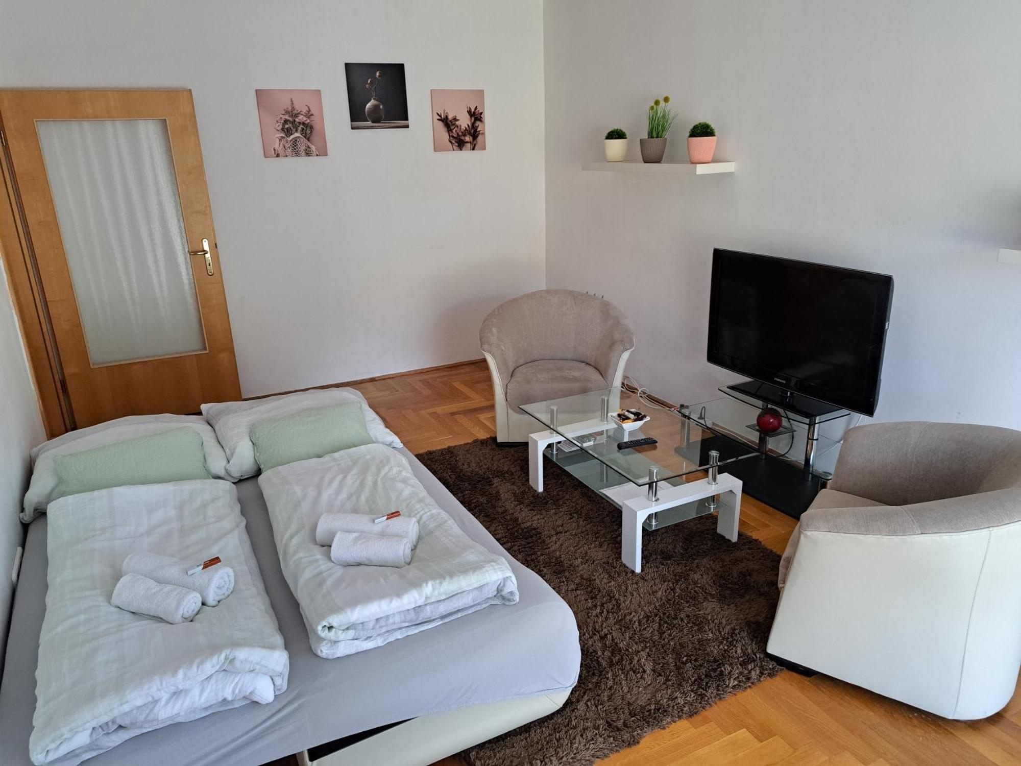 Family Apartment-Csaladias Hangulat Győr Eksteriør bilde